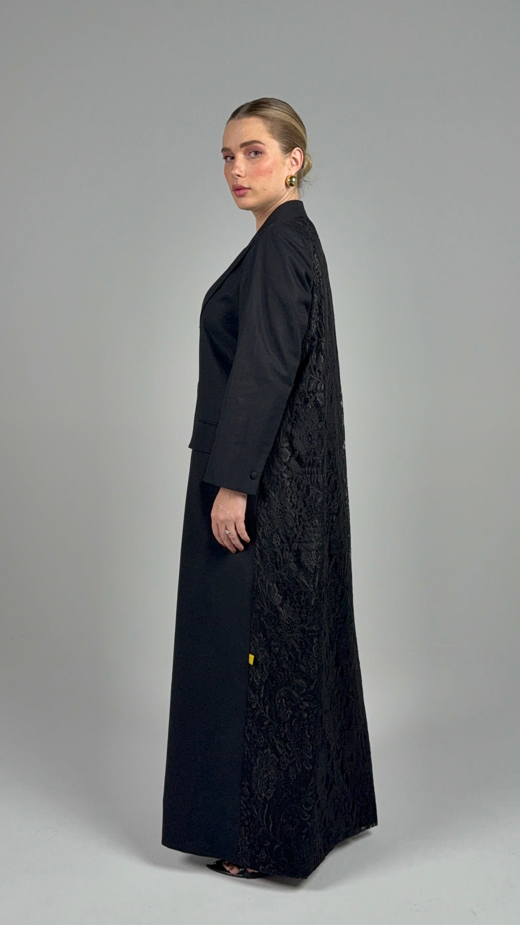 Talk To My Back Blazer- Black Dantiel